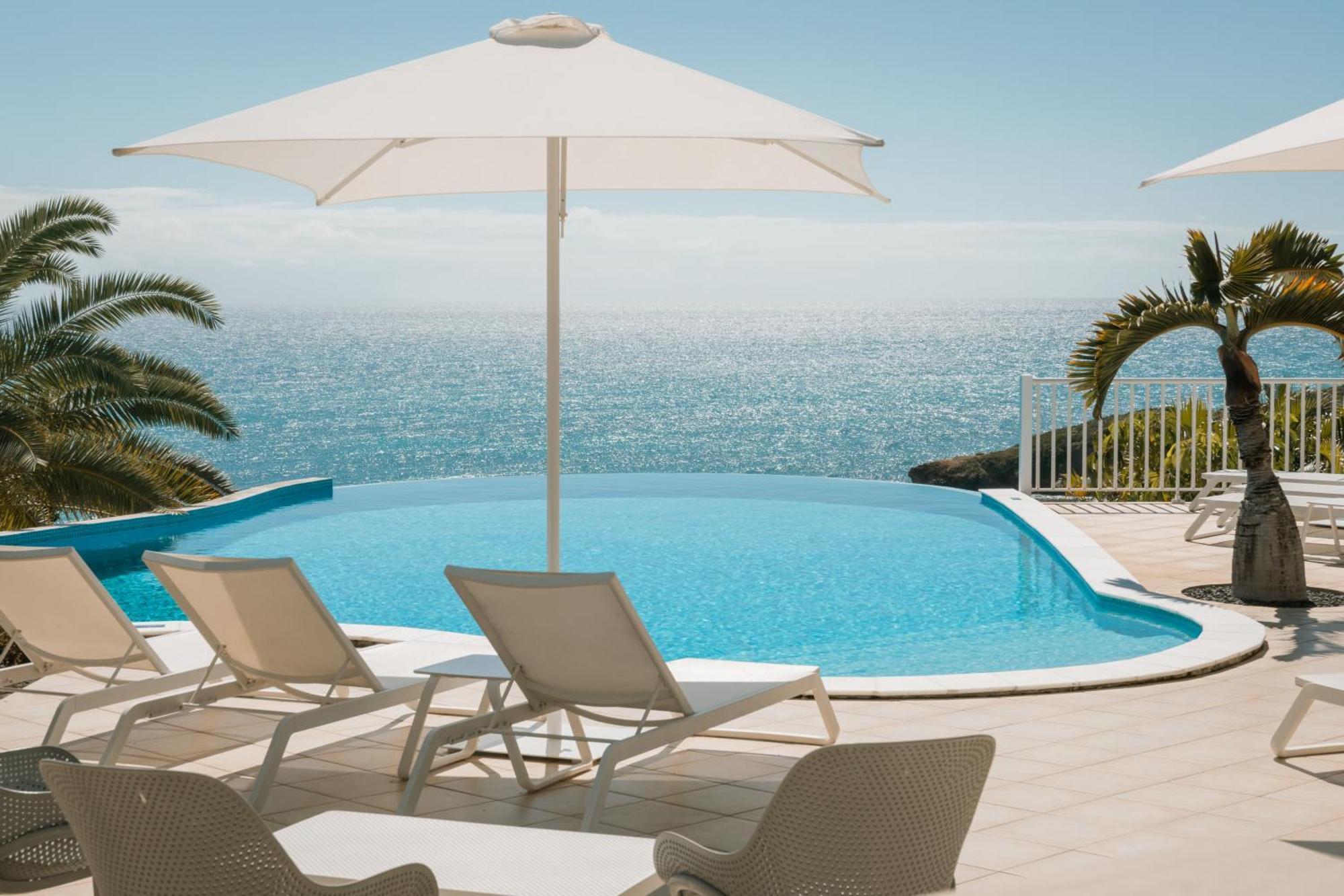 Hotel Amaudo Saint-Francois  Ngoại thất bức ảnh