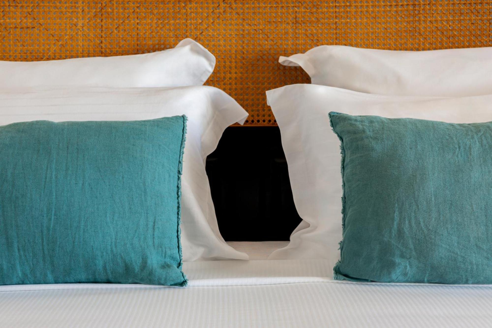 Hotel Amaudo Saint-Francois  Ngoại thất bức ảnh