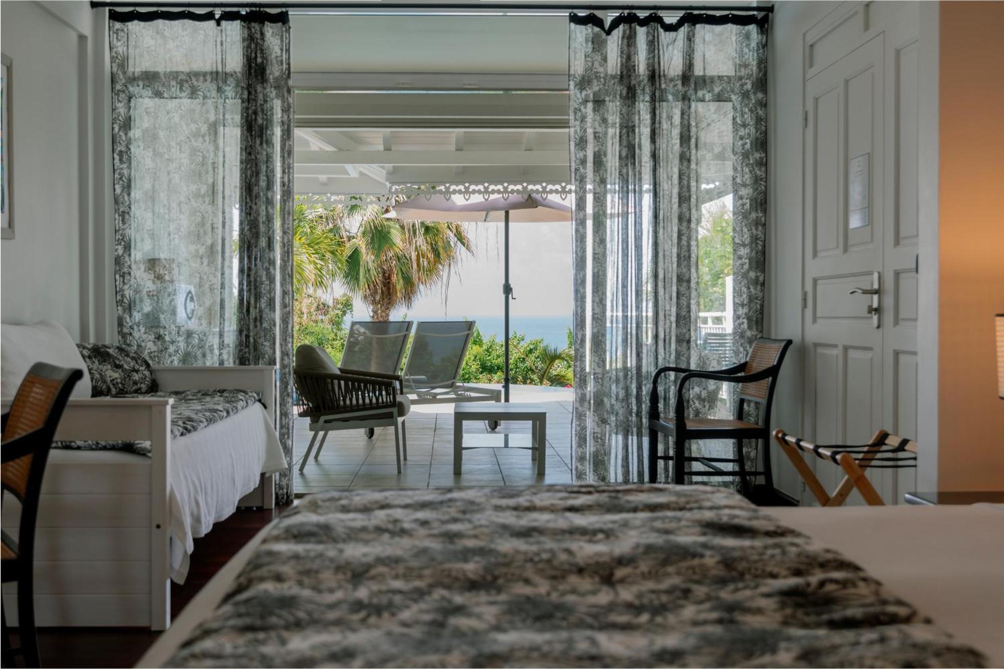 Hotel Amaudo Saint-Francois  Ngoại thất bức ảnh
